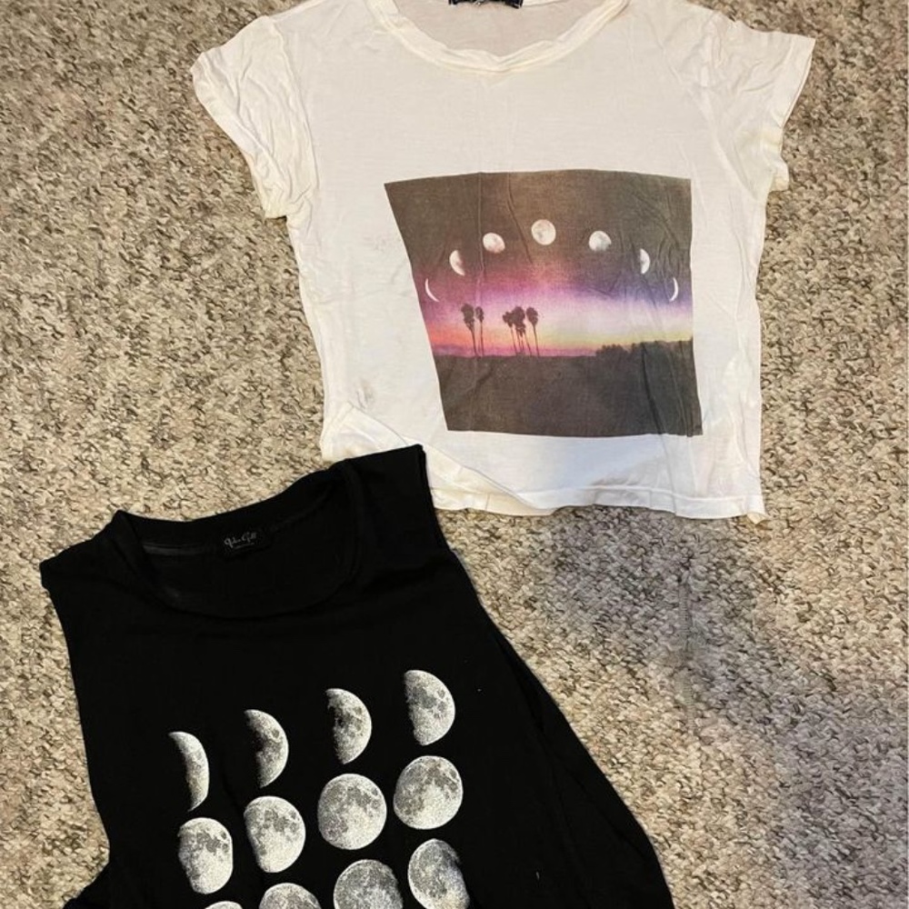 2 for 1 BRANDY MELVILLE TOPS